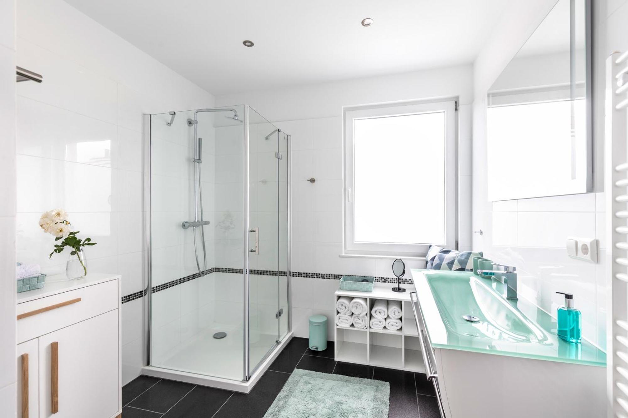 Primera Zimmer Mit Gemeinschaftsbad Singen Exterior photo